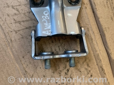 ФОТО Петля багажника для Subaru Outback Киев