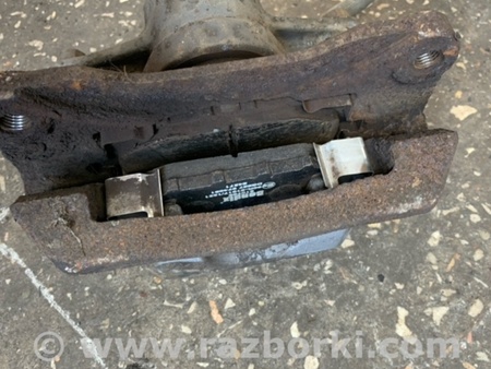 ФОТО Скоба суппорта для Subaru Outback Киев