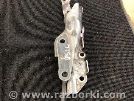 ФОТО Петля капота для Subaru Outback Киев