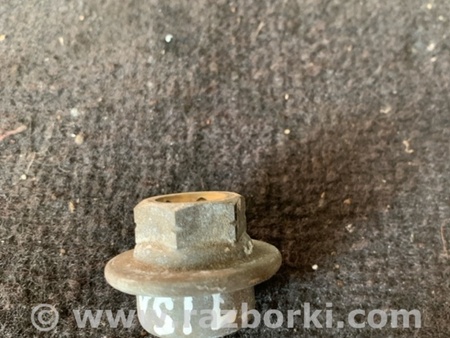 ФОТО Клапан для Subaru Outback Киев