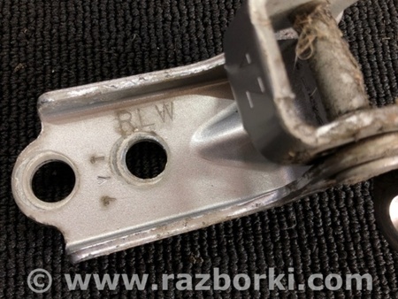 ФОТО Петля двери для Subaru Outback Киев