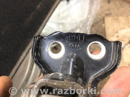 ФОТО Петля двери для KIA Sorento Киев