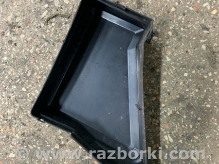 ФОТО Корпус блока предохранителей для Subaru Outback Киев