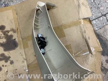 ФОТО Обшивка крышки багажника для Subaru Forester SG Киев