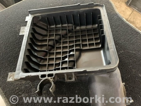 ФОТО Воздушный фильтр (корпус) для Subaru Tribeca Киев