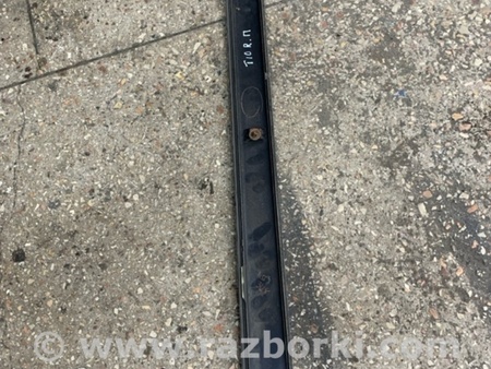 ФОТО Накладка на дверь для Subaru Tribeca Киев
