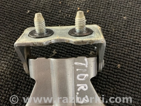 ФОТО Петля багажника для Subaru Tribeca Киев