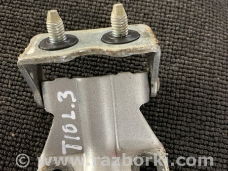 ФОТО Петля багажника для Subaru Tribeca Киев