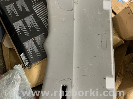 ФОТО Обшивка крышки багажника для Subaru Tribeca Киев