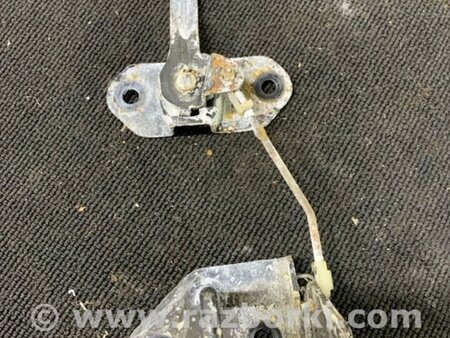 ФОТО Петля капота для Subaru Tribeca Киев