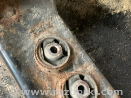 ФОТО Балка подвески для Subaru Tribeca Киев