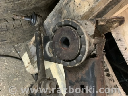 ФОТО Балка подвески для Subaru Tribeca Киев