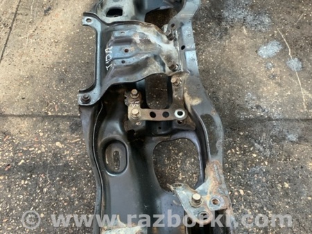 ФОТО Балка подвески для Subaru Tribeca Киев