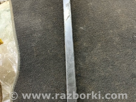 ФОТО Направляющая стекла для Subaru Impreza GD/GG Киев