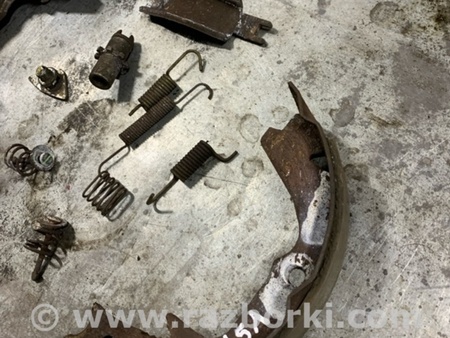 ФОТО колодки ручника для Subaru Outback Киев