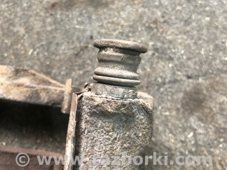 ФОТО Скоба суппорта для Subaru Legacy (все модели) Киев