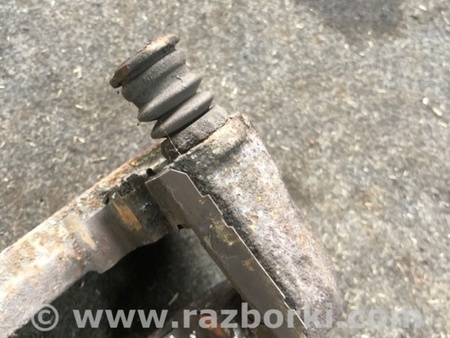 ФОТО Скоба суппорта для Subaru Legacy (все модели) Киев