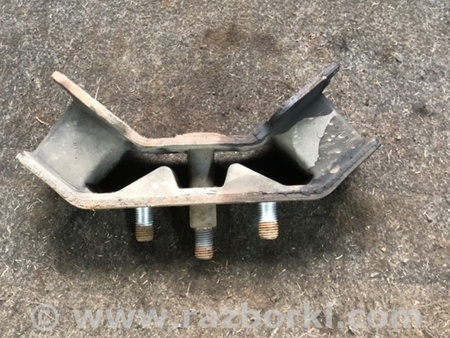 ФОТО Подушка КПП для Subaru Legacy (все модели) Киев