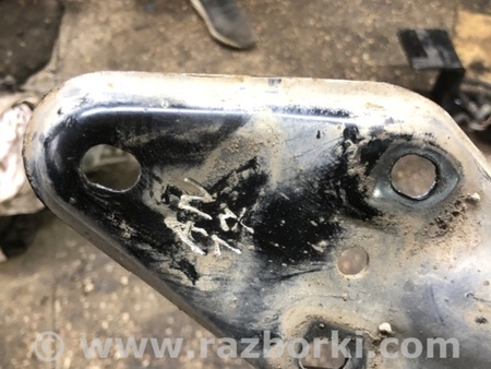 ФОТО Кронштейн для Subaru Legacy (все модели) Киев