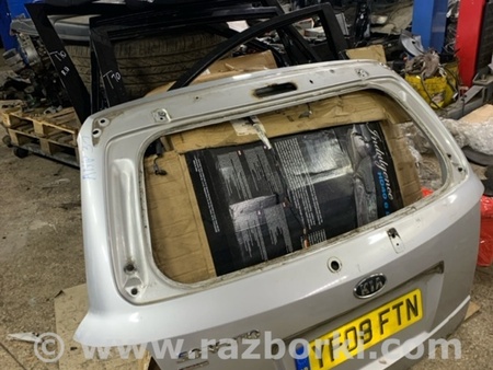 ФОТО Крышка багажника для KIA Sorento Киев