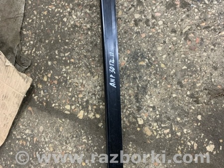 ФОТО Направляющая стекла для Subaru Outback Киев