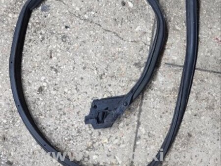 ФОТО Уплотнительная резинка для Subaru Legacy (все модели) Киев