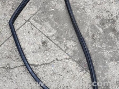 ФОТО Направляющая стекла для KIA Sorento Киев