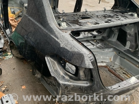 ФОТО Четверть для Mercedes-Benz E350 CDI Киев