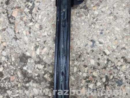 ФОТО Направляющая стекла для Subaru Forester SG Киев