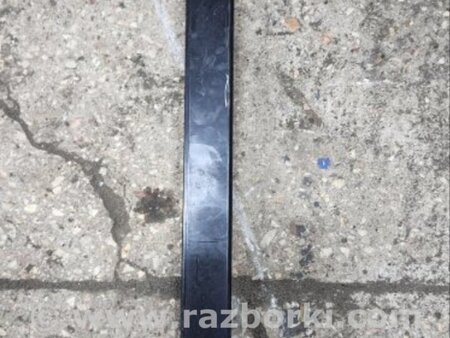 ФОТО Направляющая стекла для Subaru Forester SG Киев