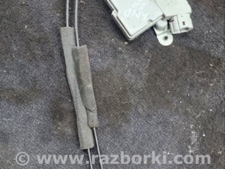 ФОТО Замок двери для Subaru Forester SG Киев