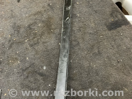 ФОТО Направляющая стекла для Subaru Impreza GD/GG Киев