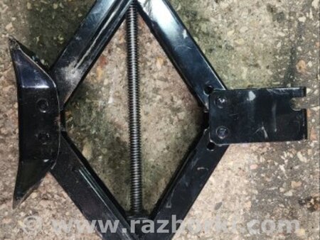 ФОТО Домкрат для Subaru Forester SG Киев