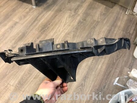 ФОТО Крепление бампера для Subaru Tribeca Киев
