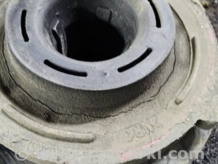 ФОТО Кронштейн интеркулера для Hyundai ix35 Tucson Киев