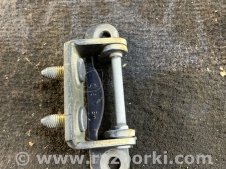 ФОТО Петля багажника для Subaru Forester SG Киев