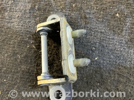 ФОТО Петля багажника для Subaru Forester SG Киев