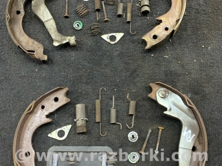 ФОТО Комплект колодок и механизмов ручного торомоза для Subaru Forester SG Киев