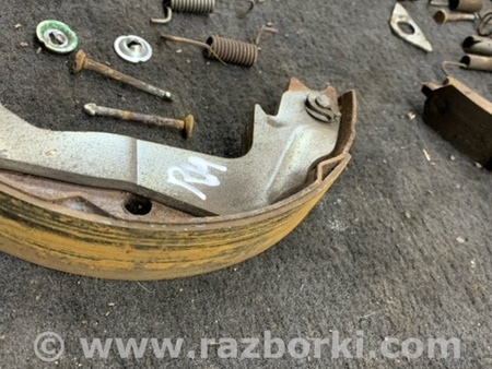 ФОТО Комплект колодок и механизмов ручного торомоза для Subaru Forester SG Киев
