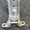 Петля двери Subaru Forester SG