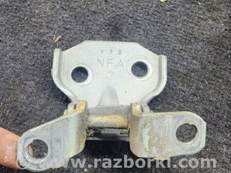 ФОТО Петля двери для Subaru Forester SG Киев