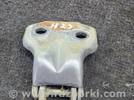 ФОТО Петля двери для Subaru Forester SG Киев