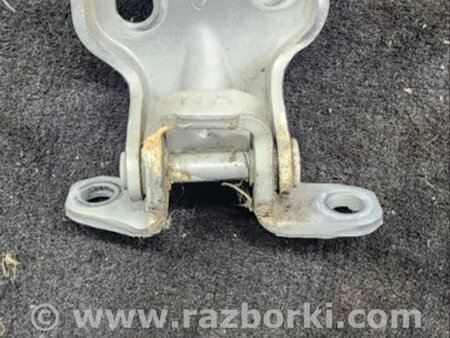 ФОТО Петля двери для Subaru Forester SG Киев