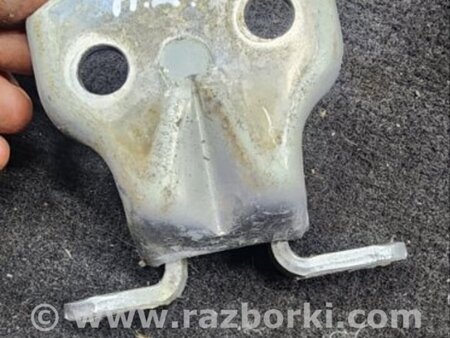 ФОТО Петля двери для Subaru Forester SG Киев