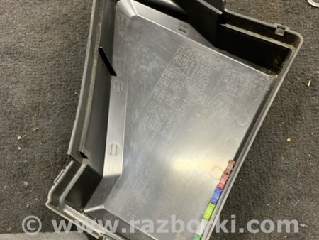 ФОТО Корпус блока предохранителей для Subaru Forester SG Киев
