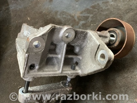 ФОТО Кронштейн для Subaru Outback Киев