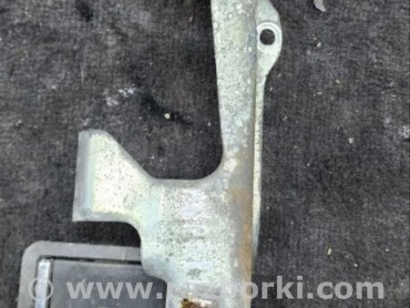 ФОТО Кронштейн для Subaru Impreza GD/GG Киев