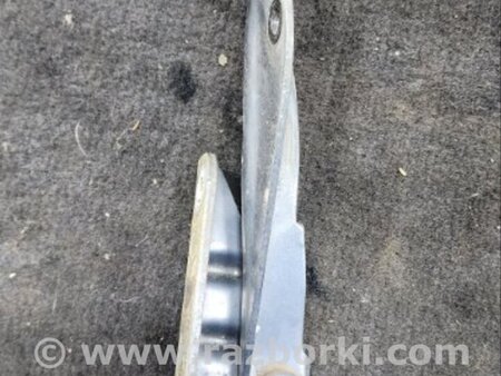 ФОТО Петля капота для Subaru Forester SG Киев