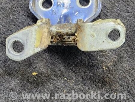 ФОТО Петля двери для Subaru Forester SG Киев