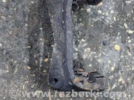 ФОТО Скоба суппорта для Subaru Outback Киев
